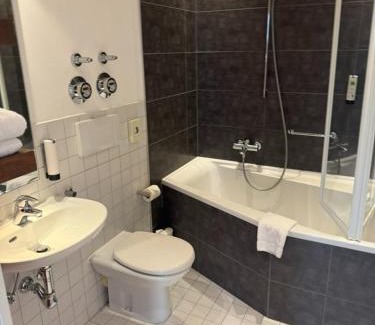 Petershausen-West Apartment | WHLIVING - Apartments & Studios in Konstanz
