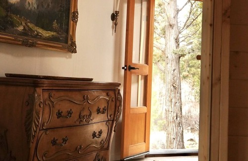 Sisters Apartment | Whychus Creek Yurt Sanctuary