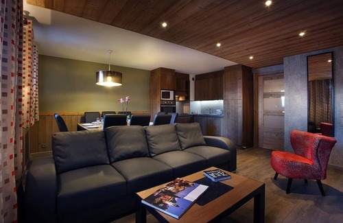 Arc-2000 Apartment | Wifi, 150m from ski slopes, fitness, swimming pool, sauna, hammam, balcony, tv, ski locker, 45m²