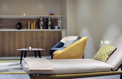 La Clusaz Apartment | Wifi, 50m from ski slopes, fitness, sauna, hammam, parking, tv, ski locker, 25m², La Clusaz