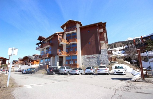 Vallandry Apartment | Wifi, 50m from ski slopes, Ground floor, balcony, tv, ski locker, 40m², Peisey-Vallandry