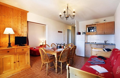 La Toussuire Apartment | Wifi, fitness, swimming pool, parking, ski locker, 38m², La Toussuire