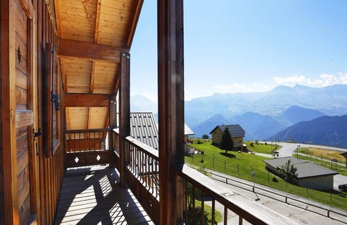 La Toussuire Apartment | Wifi, fitness, swimming pool, parking, ski locker, 38m², La Toussuire