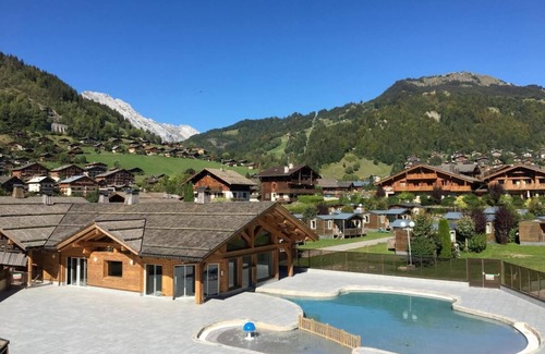 Le Grand-Bornand Apartment | Wifi, swimming pool, balcony, parking, tv, 53m², Le Grand Bornand