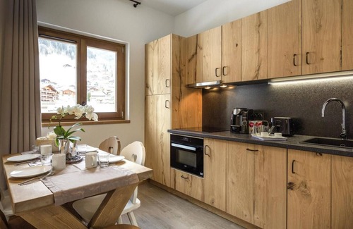 Beaufort Apartment | Wifi, view mountain, fitness, swimming pool, parking, tv, ski locker, 40-46m², Arêches-Beaufort