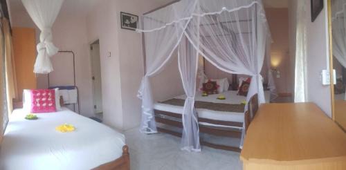 Fort Galle House | Wijenayake's - Beach Haven Guest House - Galle Fort