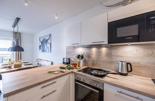 Schleswig Apartment | Wiking-koje 8 - Barrierearm, Aufzug, 2. OG, Fußbodenheizung, Balkon, Parkplatz