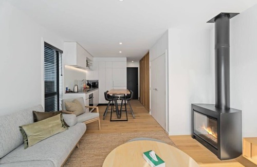 Albert Town Apartment | Wilbro Summary: Compl