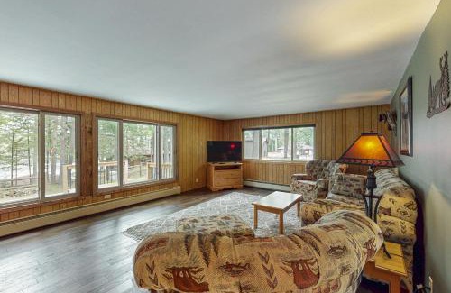 St Germain House | Wild Bear Retreat