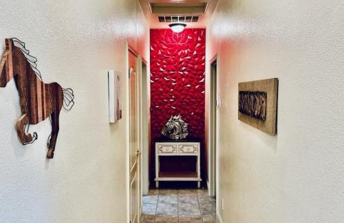 Ahwahnee House | Wild Stallion HOT TUB Sleeps 4 Darts Private