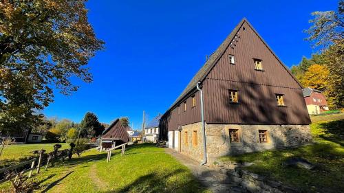 Lichtenberg/Erzgeb. House | Wildbachidylle