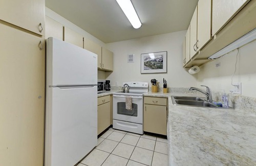 Salt Lake Mountain Resorts Apartment | Wildcat Lodge - within minutes of Alta and Snowbird