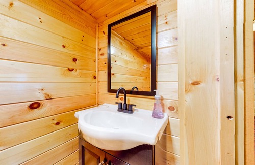 Rangeley Plantation House | Wilderness retreat near skiing with large deck, grill, firepit, & W/D - dogs ok