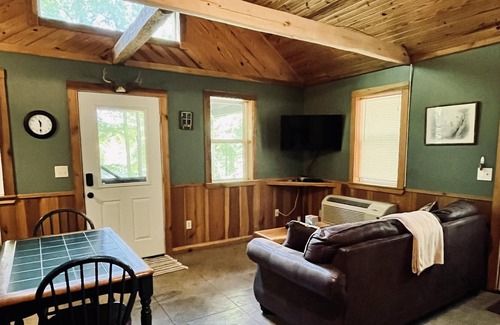 Cadiz Cabin | Wilderness Retreat
