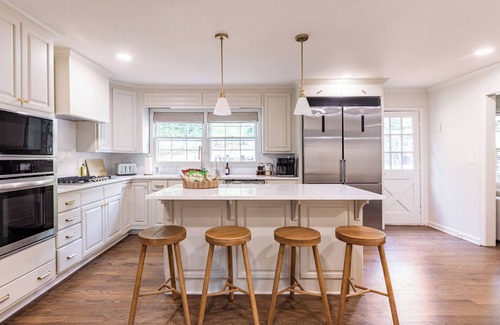 Stone Mountain House | [Wildflower Cottage] Pool, Hot tub, Sauna, Firepit