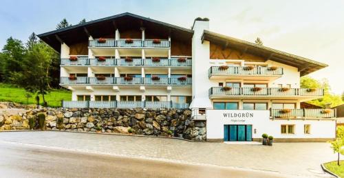 Rofleuten Apartment | Wildgrün Panorama Lodge 19