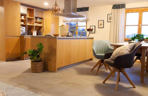 Rofleuten Apartment | Wildgrün Spa Lodge 16