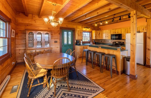 Mountain Base Cabin | Wildview- Private hot tub and mountain views