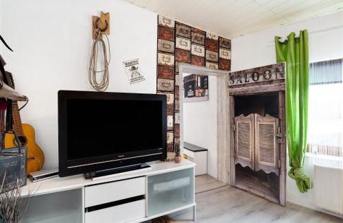 Muhlbach Apartment | Wildwest Lounge