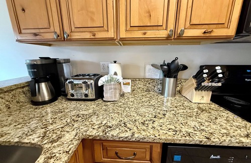 Breckenridge Condo | Wildwood Condo: Top Floor; Creekside; Walk to Town
