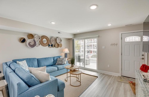 Wildwood House | Wildwood Home with Deck - Walk to Beach and Boardwalk!