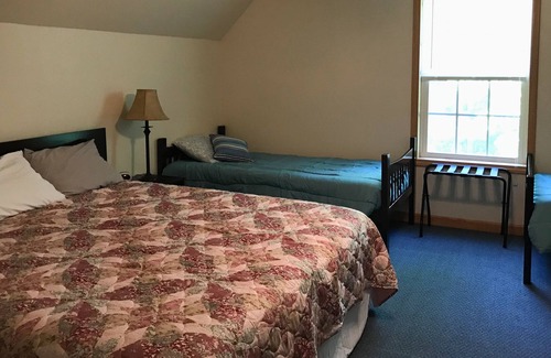 Lake Toxaway House | Wildwood Lodge