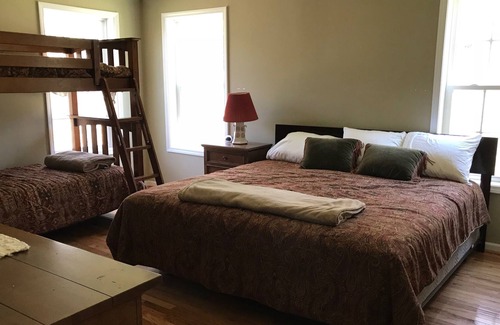 Lake Toxaway House | Wildwood Lodge