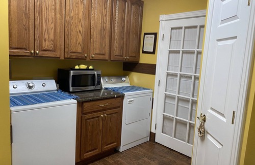Upper Grand Lagoon Apartment | Wiley Ranch on the Beach - Private studio just minutes from the beach. Sleeps 4