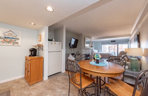 Thayerville Condo | Will O' The Wisp 105A: Lakefront Efficiency Condo with Patio, Recently Updated!