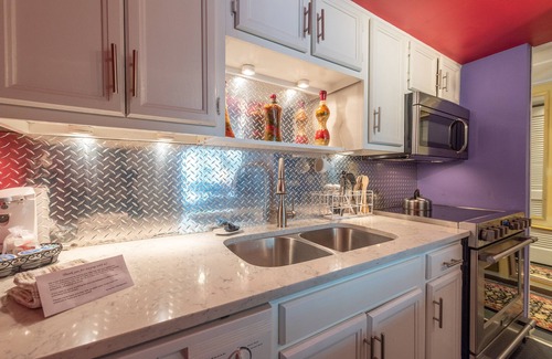 Thayerville Condo | Will O' The Wisp 307C: Lakefront One Bedroom Condo with Exotic Flair, Fireplace,