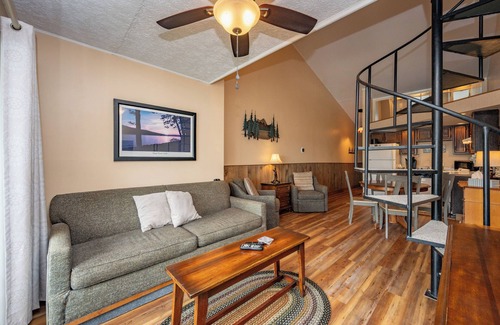 Thayerville Condo | Will O' The Wisp 711H: Lakefront Studio Loft Condo with Private Balcony, Free WI