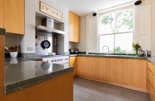 Kentish Town Apartment | Willes Road II by onefinestay