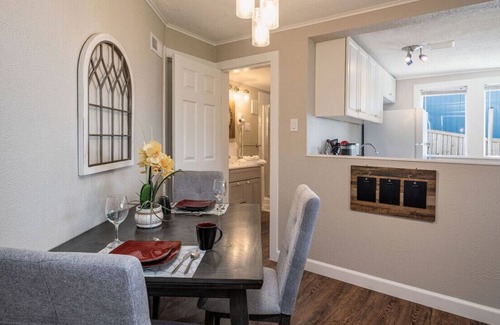 Alki House | William's Retreat Ocean view -Great for Long Term