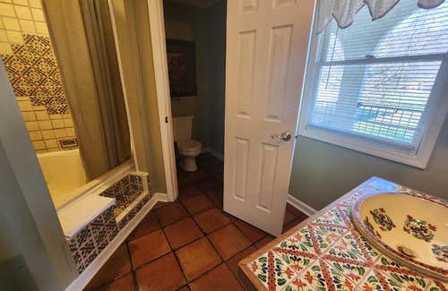 Lookout Valley Neighborhood Association Hotel | Williams Island Room at Tennessee RiverPlace