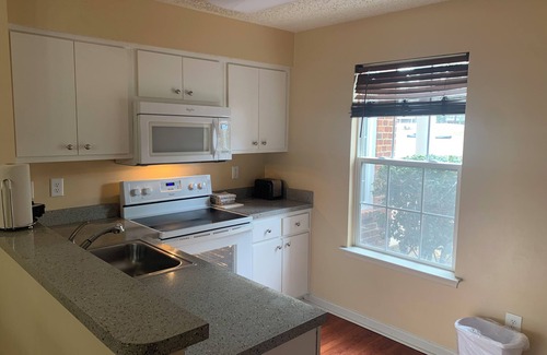 Berkeley House | Williamsburg is rich in history and ready for you to make memories!