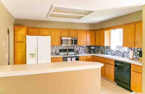 North Central Omaha House | Willit. Stylish pet friendly home. No pet fee