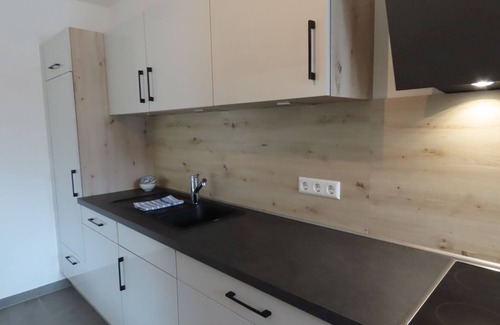 Uhldingen-Muehlhofen Apartment | Willkommen in Ihrem Modern und Vielfältig Ausgestatteten Urlaubs-zuhause in Eine