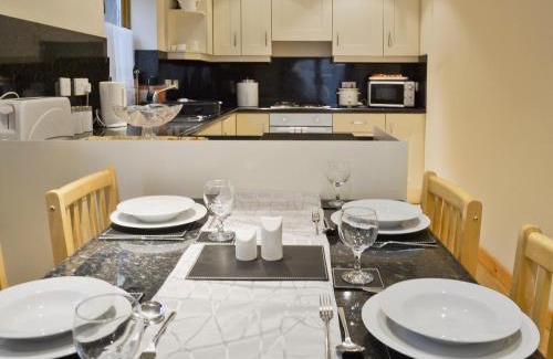 Mappleton House | Willow Cottage - E4778