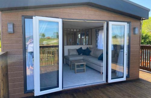 Briggswath House | Willow Lodge