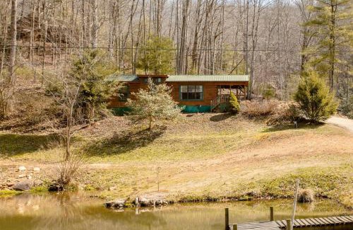 Asheville House | Willow Pond Cabin that is peaceful and quiet