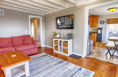 Penn Yan House | Willow Tree Cottage: Pet Friendly + Lakeside Vacation