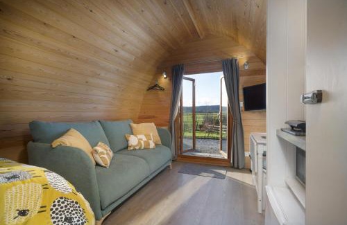 Brigsteer House | Willow Tree Pod