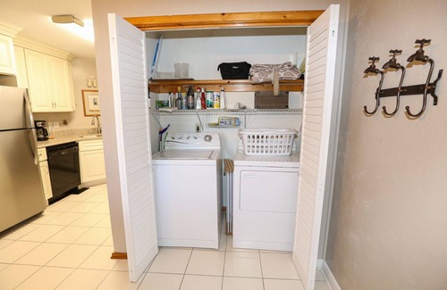 Southern Shores Condo | Willows House - Dog-friendly Soundside 2 BR condo w/community pool and sound access