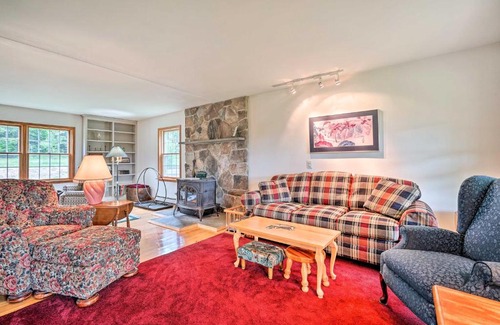 Wilmington House | Wilmington Home on 18 Acres about 9 Mi to Skiing!