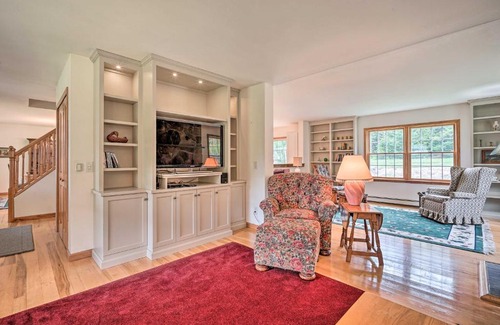 Wilmington House | Wilmington Home on 18 Acres about 9 Mi to Skiing!