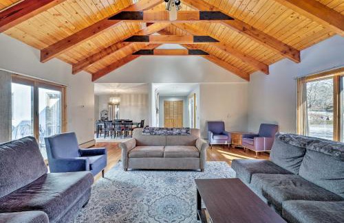 Wilmington House | Wilmington Home with Game Room and Scenic Deck!