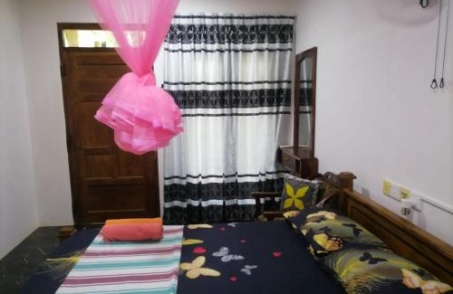 Pahala Maragahawewa Cabin | Wilpattu national park forest buma lodge