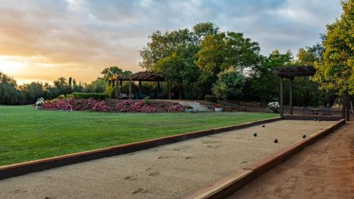 Temecula Villa | Wilson Creek Manor By AvantStay Sleeps 10 Amazing Estate w Pool Game Room
