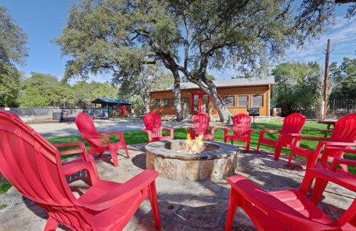 Wimberley House | Wimberley Log Cabins Resort and Suites- Unit 4