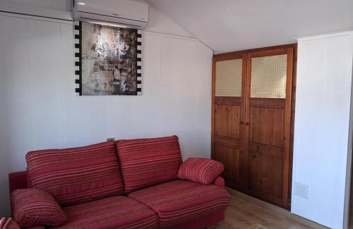 Creixell Apartment | Winahost La Buhardilla de Creixell